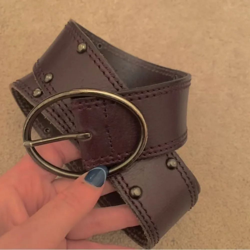 Linea Pelle Vintage Wide Leather Purple Belt Oval Buckle
